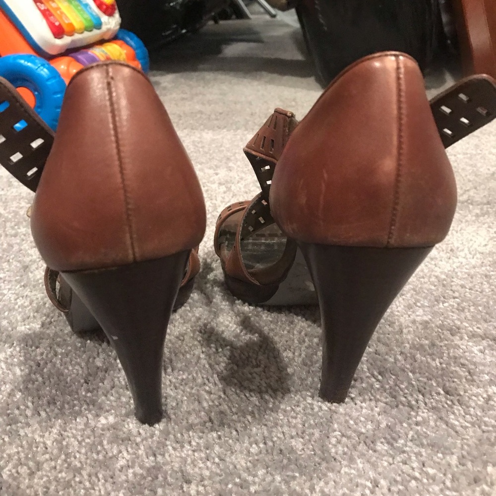 Jessica Simpson pump - Picture 3 of 6